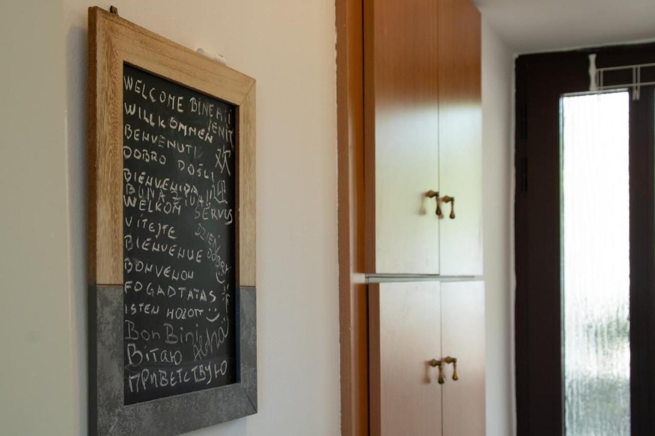 Apartma Teo *